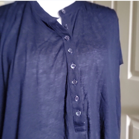 5/$25 NWT J Crew Navy Blue top XL - Picture 1 of 6